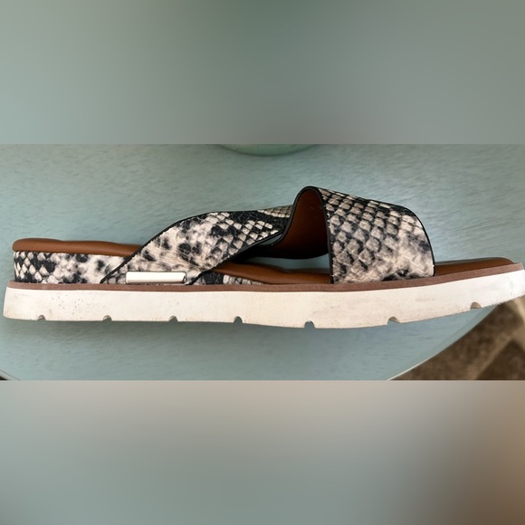 Franco Sarto Darius Reptile Flip Flop - Slide - Wedge - Sz 8.5 - Picture 5 of 6
